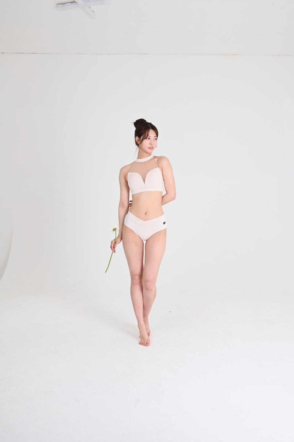 FORALL|Tulip Halter Top-pastel