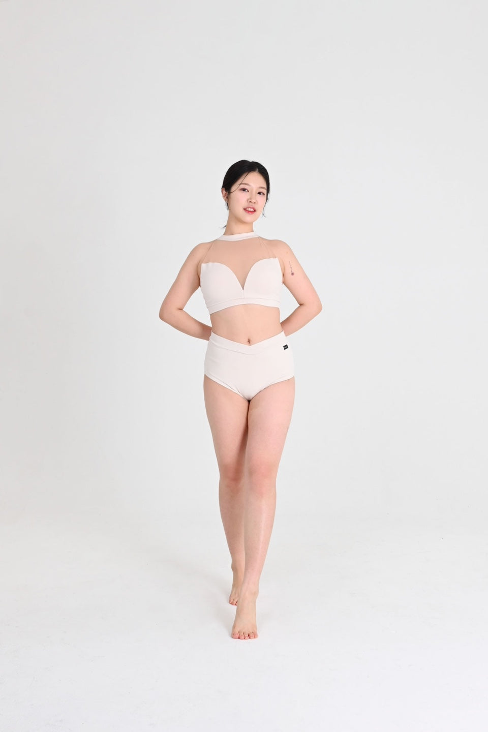 FORALL|Tulip Halter Top-pastel