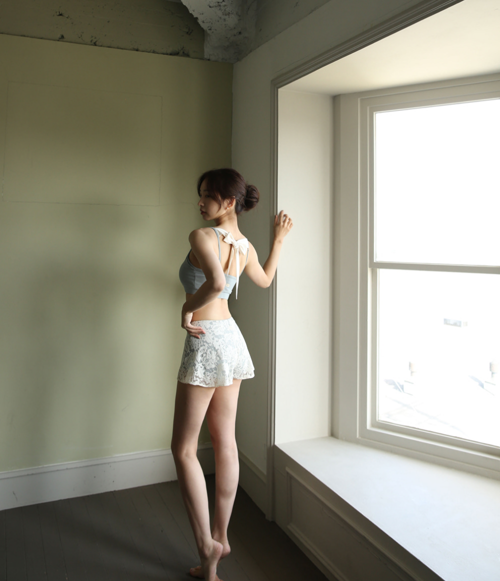 Lenique|Back ribbon frill lace set