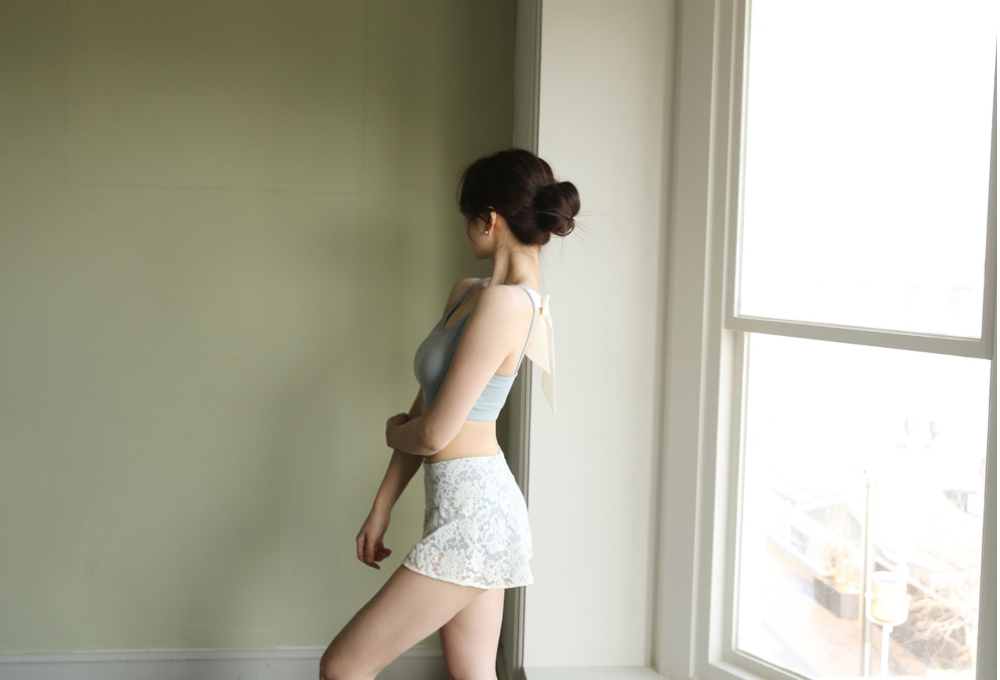 Lenique|Back ribbon frill lace set