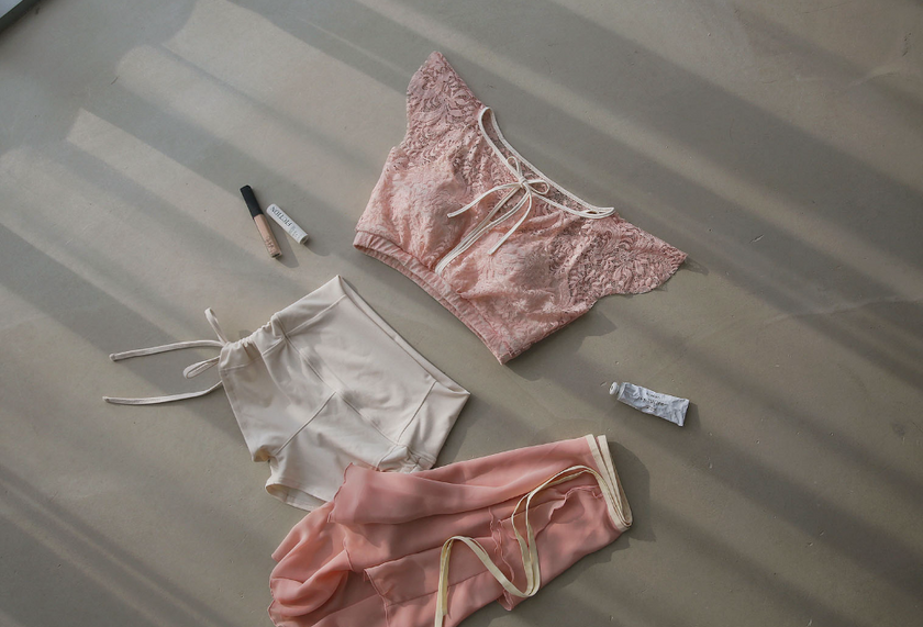 Lenique|Black swan set
