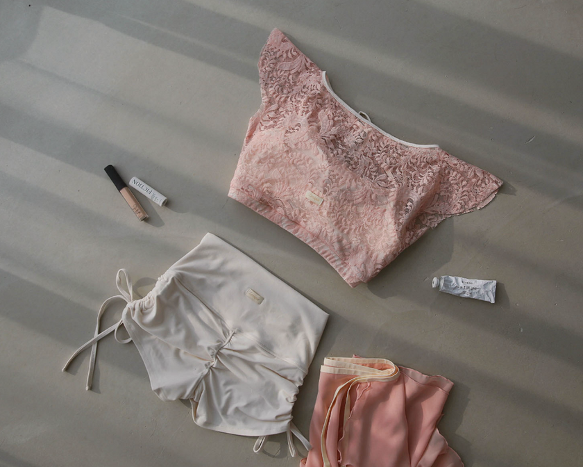 Lenique|Black swan set