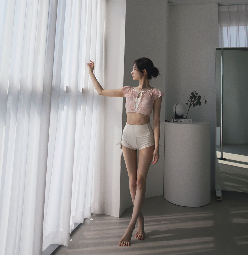 Lenique|Black swan set