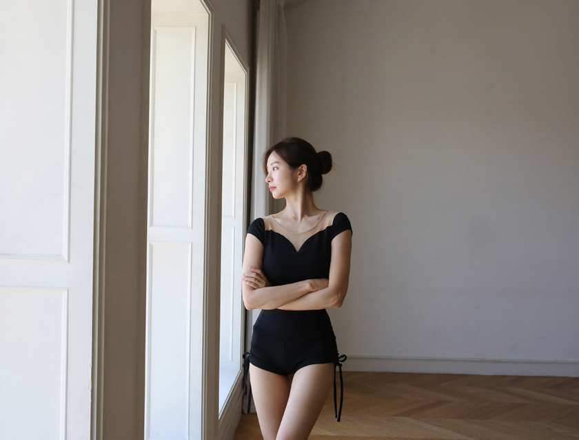 Lenique|Nudy V high waist set