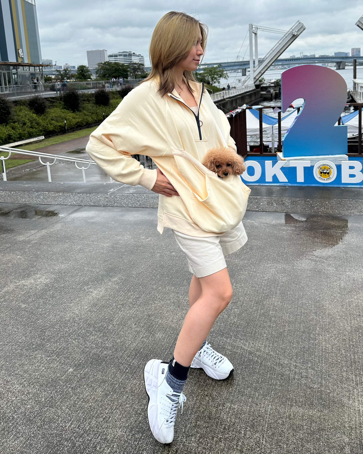 【Hug Pocket Sweatshirt】ハグポケットスウェット