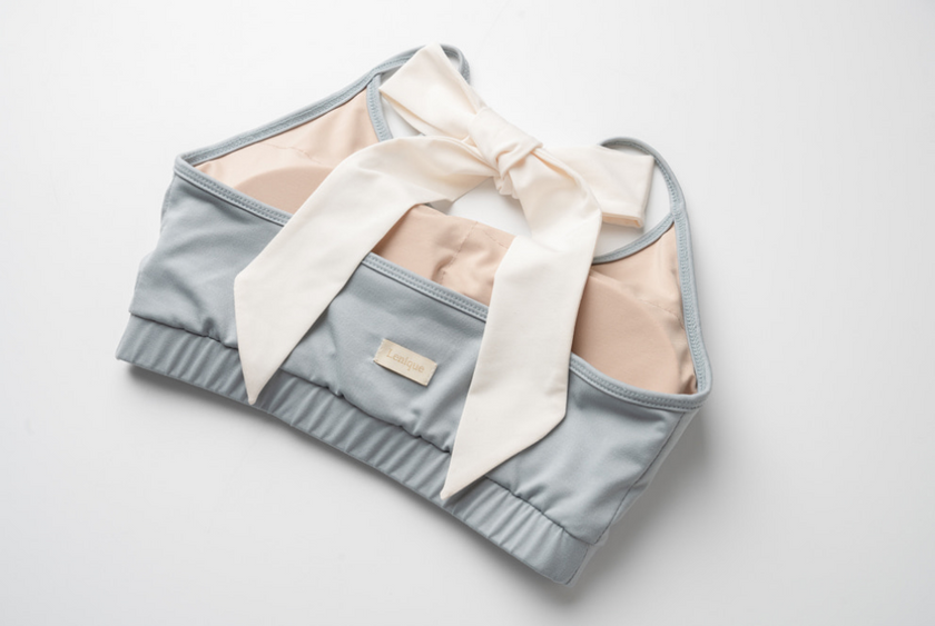 Lenique｜Back ribbon frill lace set