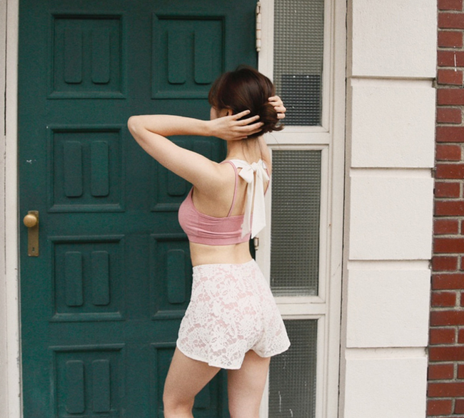 Lenique｜Back ribbon frill lace Set（バックリボン フリルレース セット）