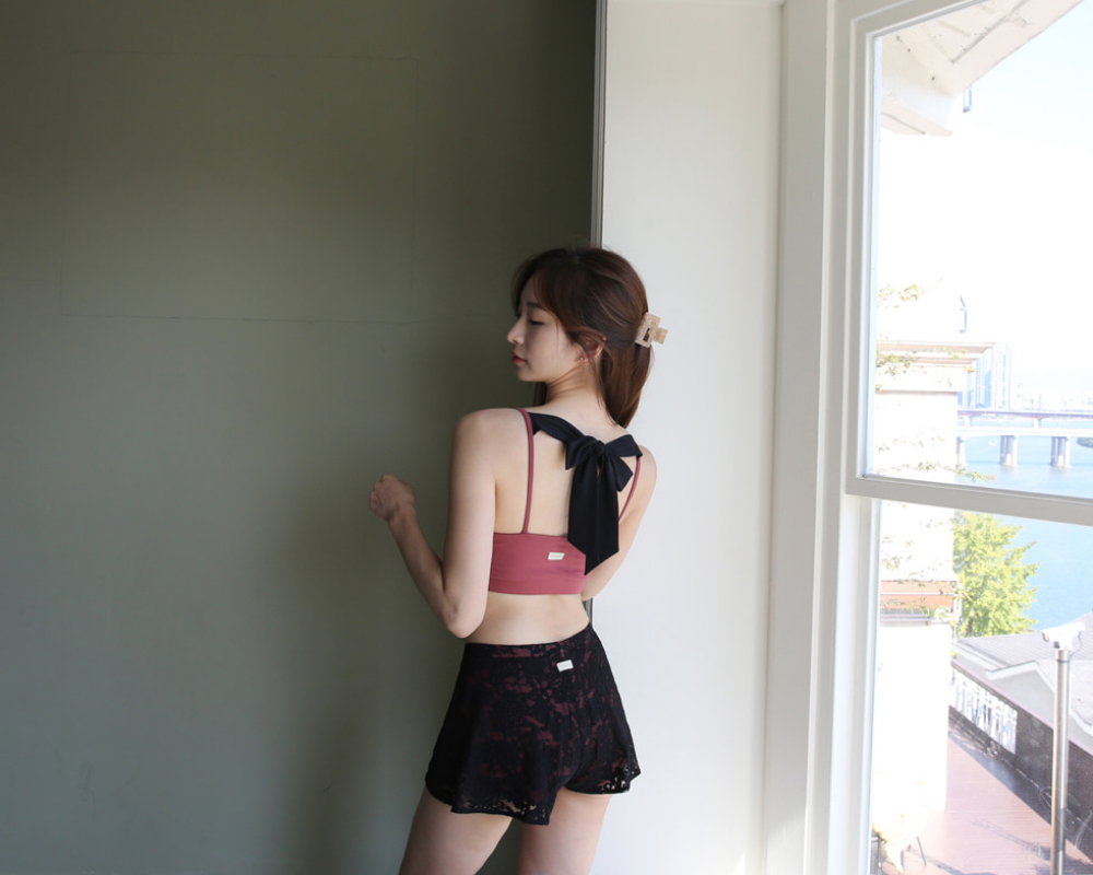 Lenique｜Back ribbon frill lace Set（バックリボン フリルレース セット）