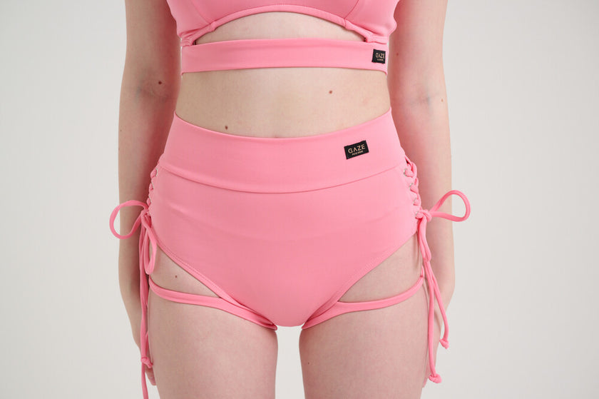 GAZE｜New Plzen（ニュープルゼン）