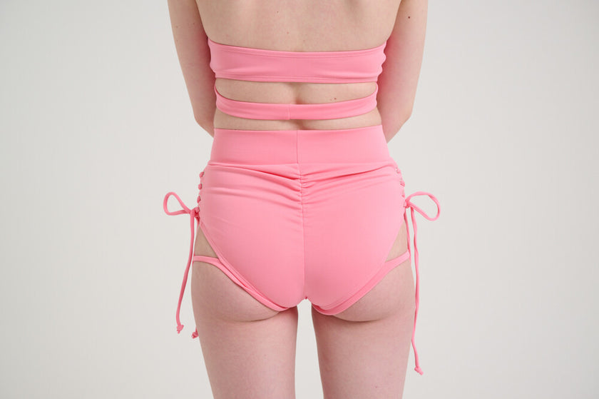 GAZE｜New Plzen（ニュープルゼン）