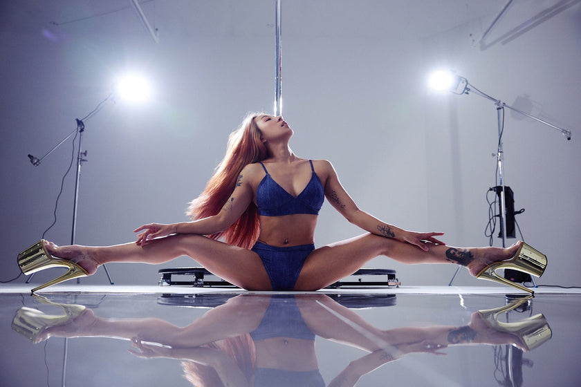 MENUET｜Denim Triangular Pants （デニム トライアングルパンツ）