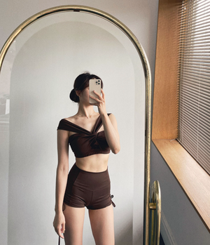 Lenique｜Two shoulder ribbon highwaist set